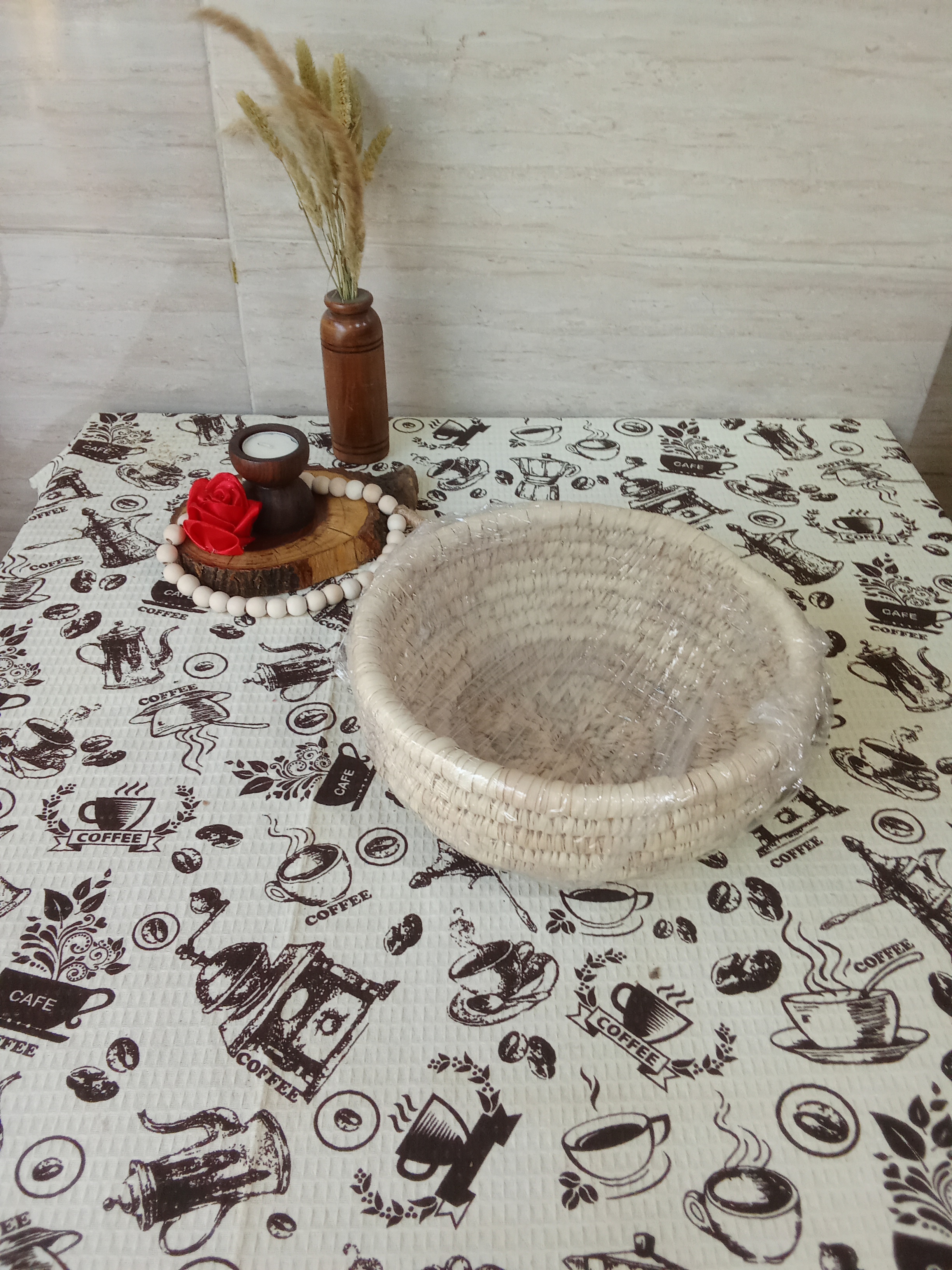 جای میوه وآجیل