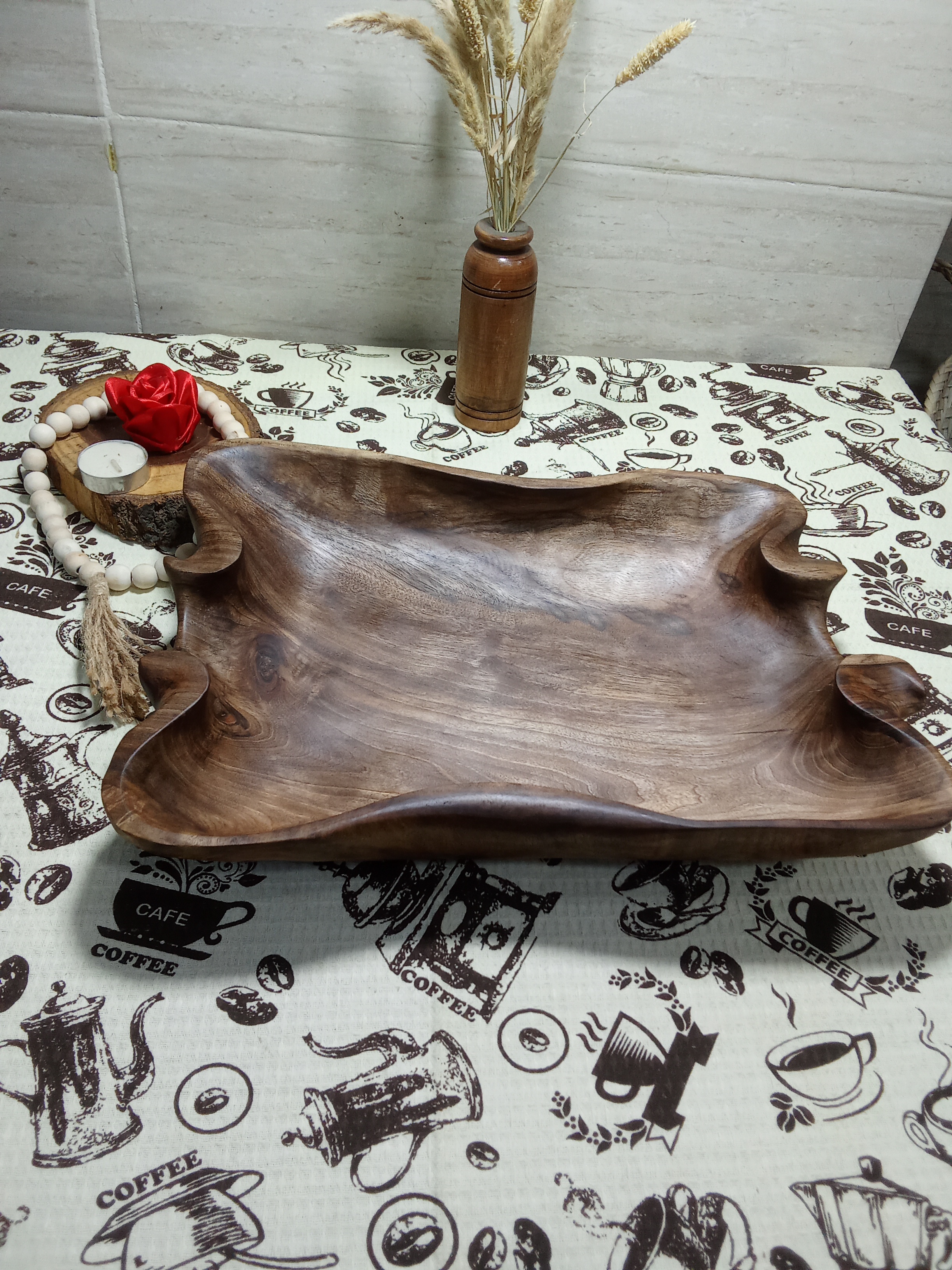 میوه خوری چوبی ازجنس چوب گردو  دست ساز تک نسخه